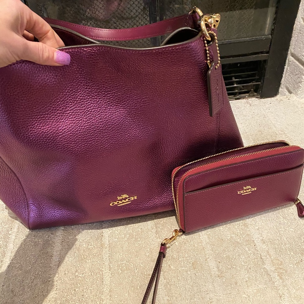 NWT authentic Coach Hallie bag and wallet